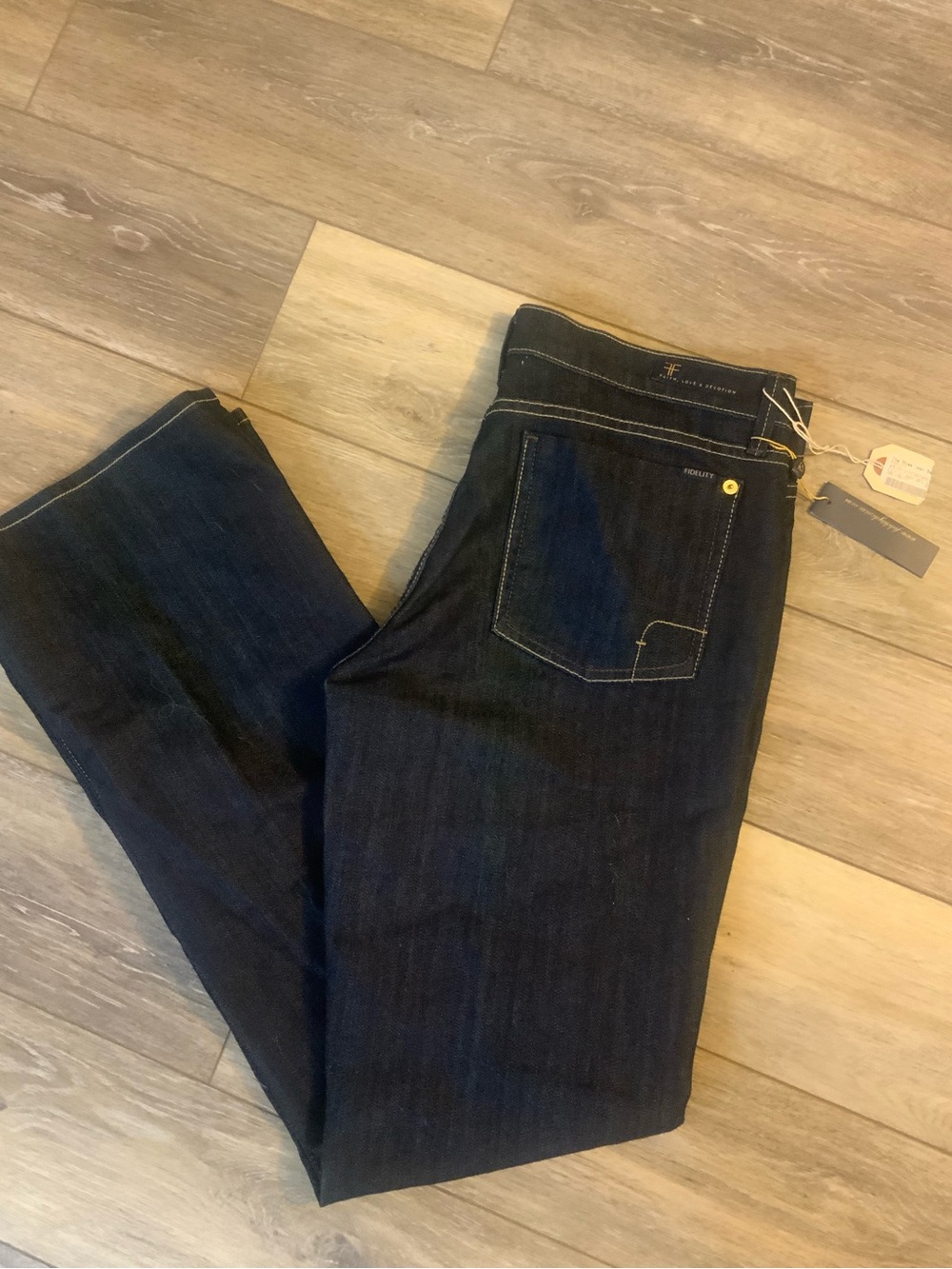 Fidelity Womens Straight-Leg Jeans in Dark Indigo